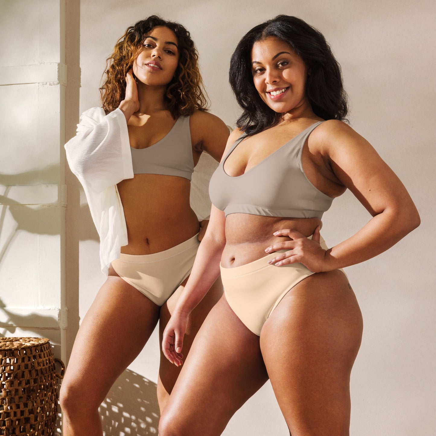 toffolo Hip-Popping Sandy Beach Panty Tuck